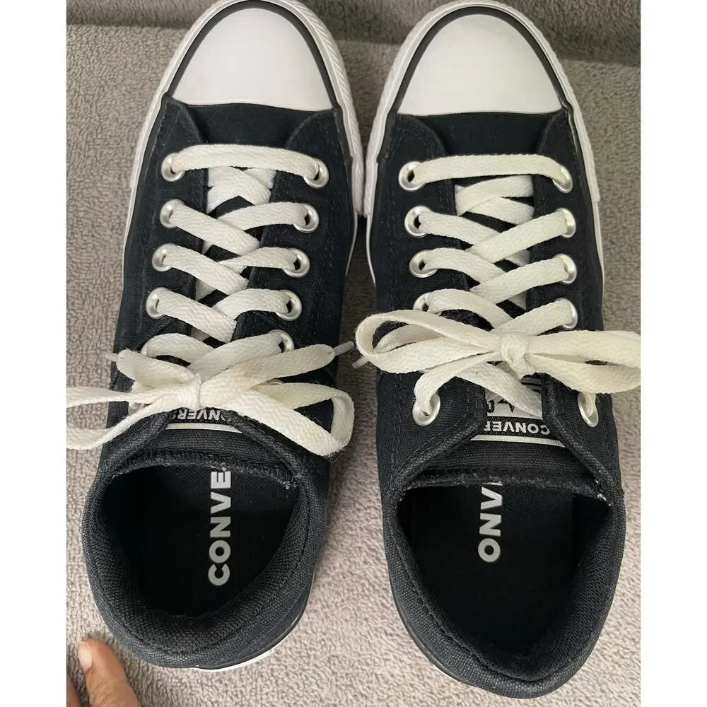 Converse Chuck Taylor All Star Black Low Top Women's Size 7.5